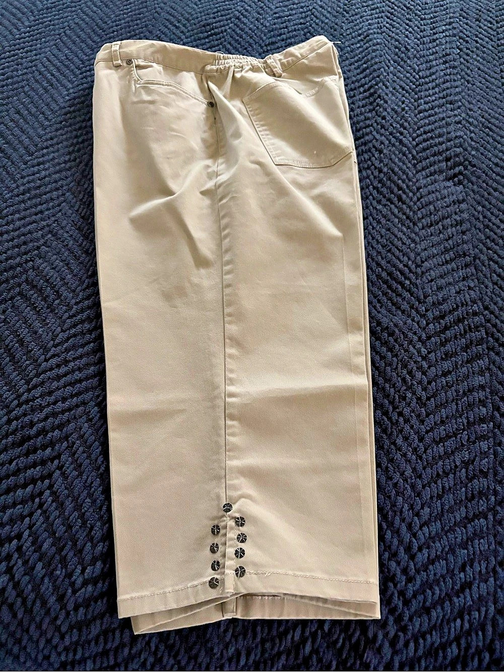 Ruby Rd Favorites Beige Size 12 capris